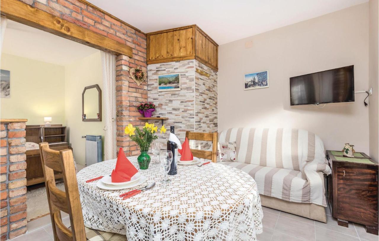 Cozy Apartment In Lovran With Kitchen Buitenkant foto
